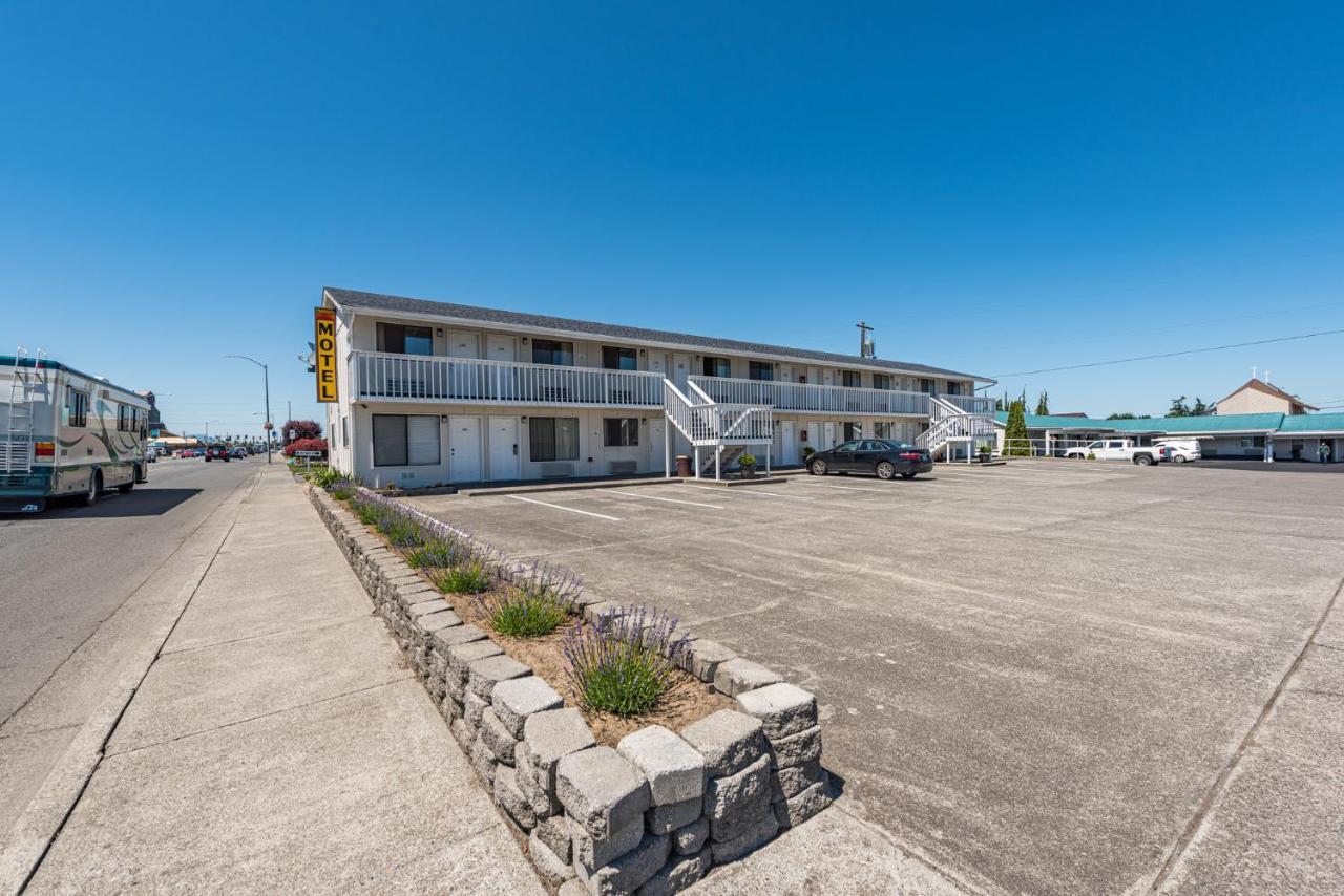 Sundowner Motel Sequim Exterior photo