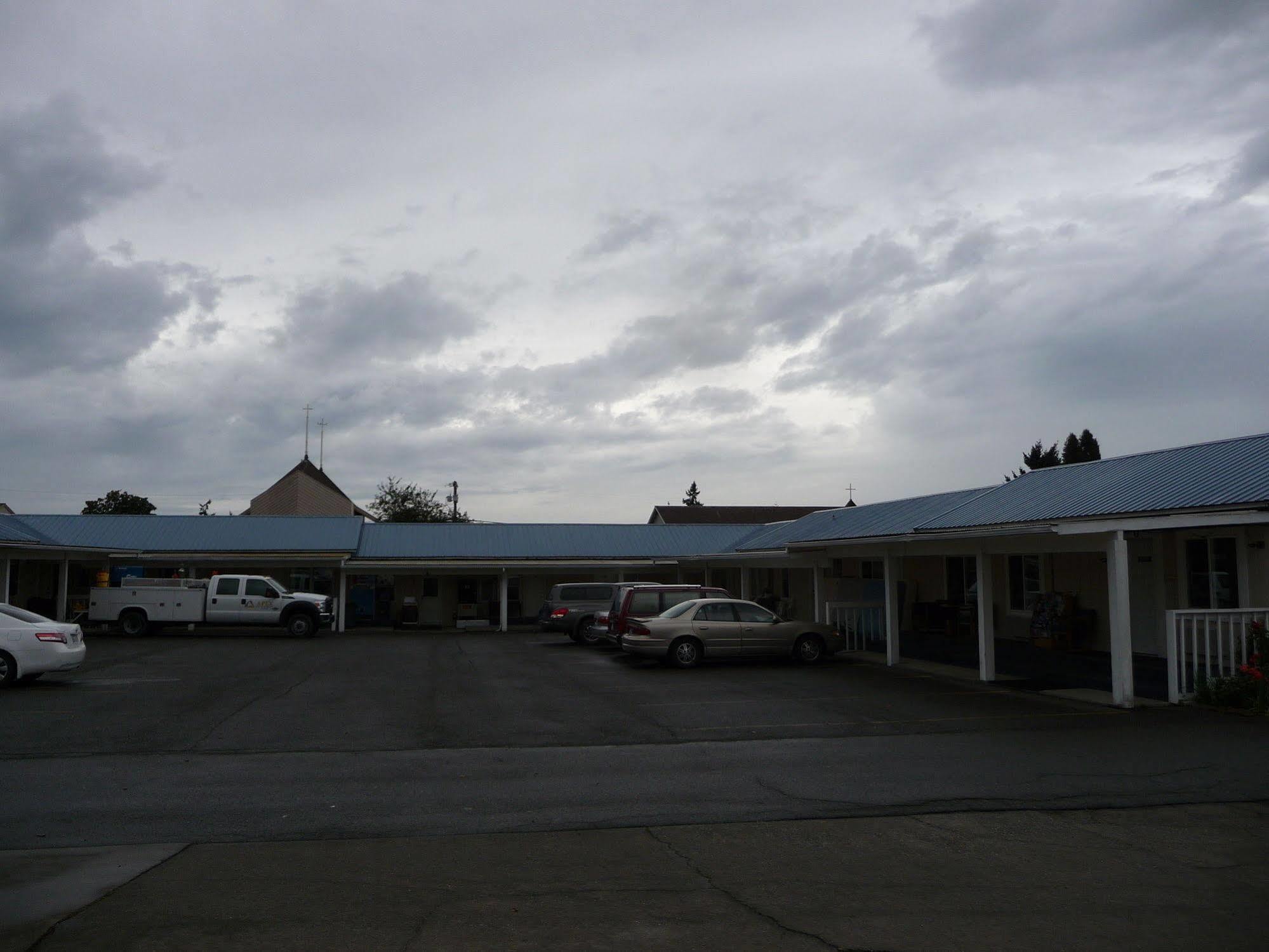 Sundowner Motel Sequim Exterior photo